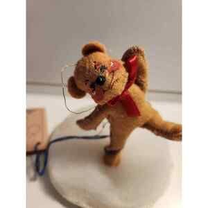 Vintage 1991 Annalee dancing bear ornament